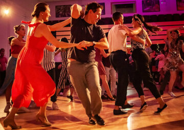 Swing Dance Classes Douglas