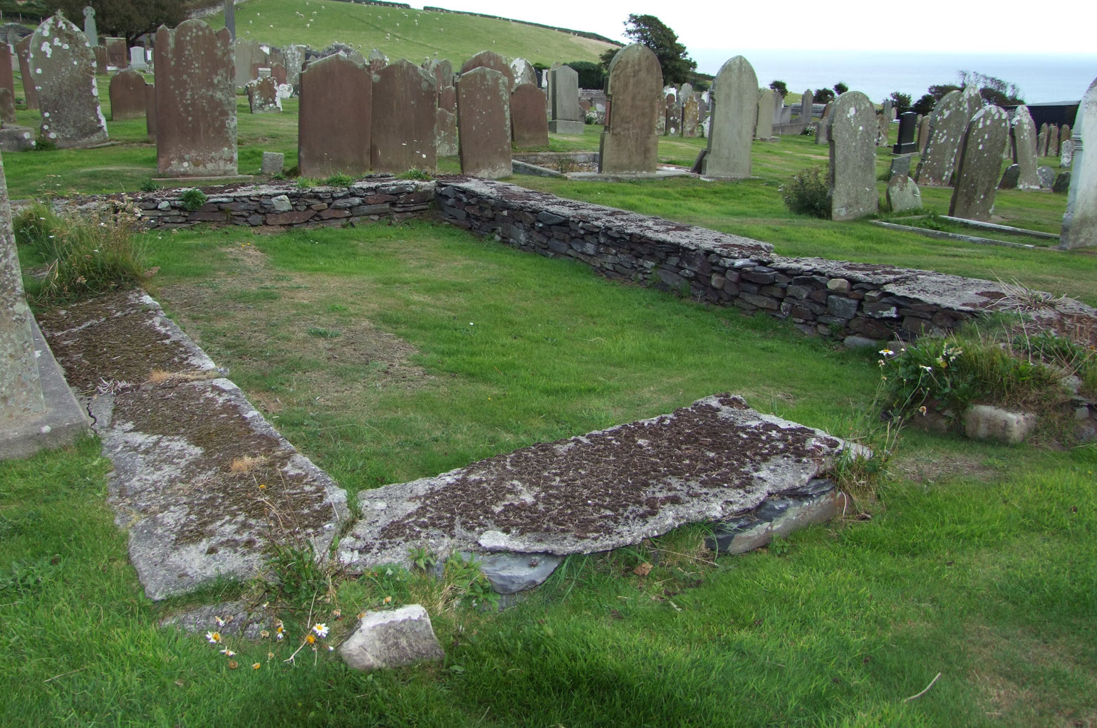keeill in maughold churchyard